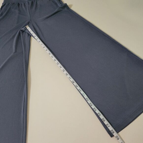 Fabletics Gray Sleek Knit Wide Leg Pant - Picture 9 of 15